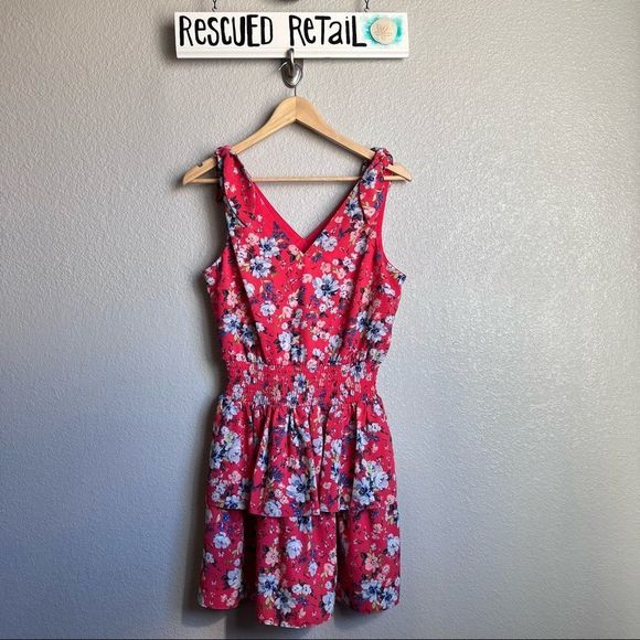 NWT BCBGeneration Tie Shoulders Smocked Waist in Red Blossom Size 2 - Picture 2 of 14